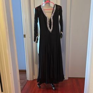 Black and Cream Pleated Long Sleeve Gown